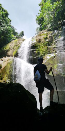 Bengoh Waterfall.jpg